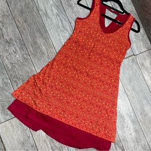 Marmot Larissa Dress Women’s Size M Athletic Summer Stretch V Neck Red Orange